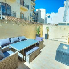 Large & cozy flat, spacious yard, near beach PMIC1-2