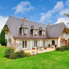 Bourgeois house and idyllic garden