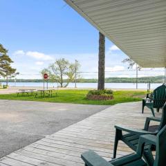 South Arm Retreats Motel @ Lake Charlevoix - Double Room 1