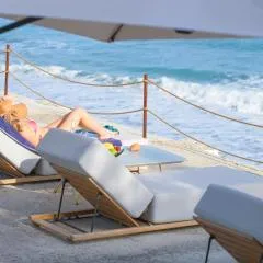 Iconic PRIVE beachfront villa Mola Kaliva