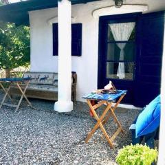 Lovely independent room in Ecovilla on the beach