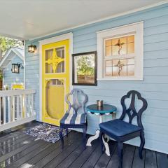 Historical Blue Bell Cottage in the Heart of Town