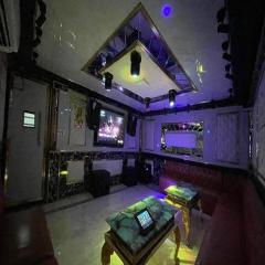 Villa FLC 7 Ngủ Resort Hạ Long - Phòng Karaoke riêng