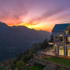 StayVista at Orion Villa with Jacuzzi, Mountain View