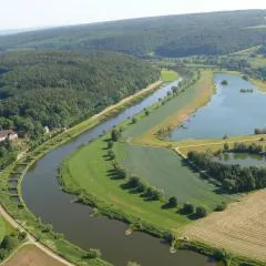 Ferienwohnung MW 1b 82m2 Höxter Weserbergland Weser inkl 2 Terrassen Wäsche und Endreinigung Self CheckIn