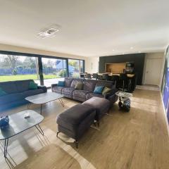 Fouesnant, superbe maison en bois, proche de la plage de Mousterlin