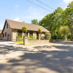 Holiday home in the greenery of Limburg