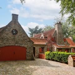 Authentic Villa 'Amore' located in nature near Bruges