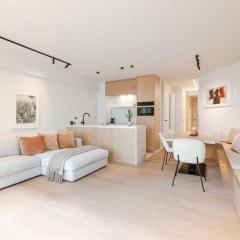 Trendy apartment on top location in Knokke for 7