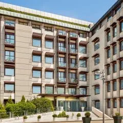 Zeus Thessaloniki Lazart