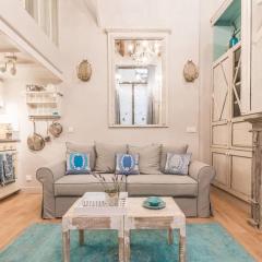 GuestReady - Stunning Mezzanine Flat in Paris Montorgueil