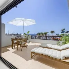 Sea view APT Puerto del Carmen