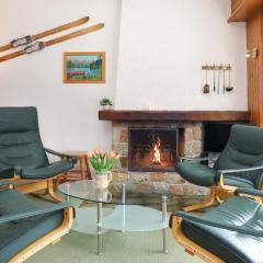 Apartment Le Sporting 213 by Interhome