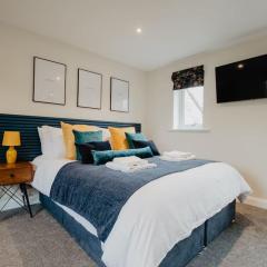 Shambles Retreat - Nr Bath king or twin beds free parking x2