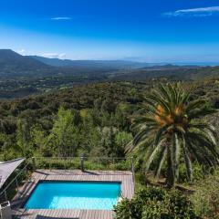 Alta Vista , villa avec piscine privée et vue exceptionnelle près d'Ajaccio