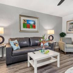 Park Shore Suites of Madeira Beach! Pet Friendly and Steps to the Beach! - #8