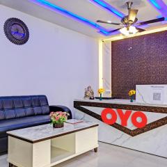 OYO Flagship Aura Hotel Rajdhani Residency