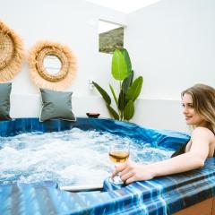 Erotokritos Deluxe Suite With Jacuzzi