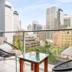 A Modern Apt City Views Next to Darling Harbour