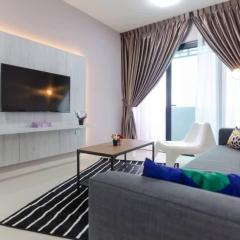 A Stylish & Cozy Suite in Suasana JB