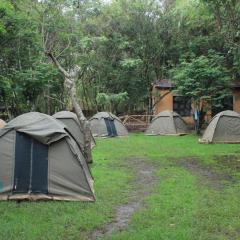 Room in BB - Red Rocks Rwanda - Tent Twin