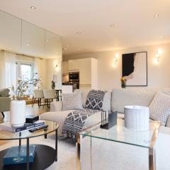 The Battersea Park Place - Amazing 2BDR Flat with Terrace