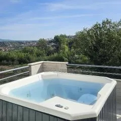 Lovely Apartment In Kucice With Wifi