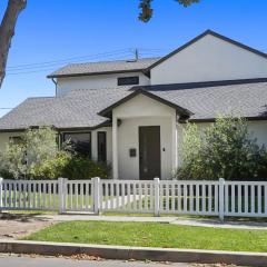 Modern Luxurious Dream Home Mar Vista, 4BDRMs, 4Baths, Kid & Pet Friendly, 10min to the beach!!