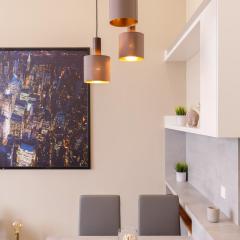 Central City Apt in the Jewish Quarter with FREE PARKING