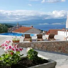 Visnja 1 - apartment with private pool and seaview
