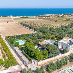 Palazzo Biscilia with private pool - Happy Rentals