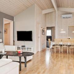 Nice Home In Sjølund With Wifi