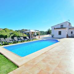 Finca La Verema - holiday home with private swimming pool in Benissa