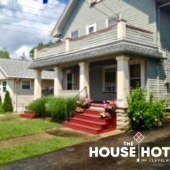 The House Hotels - Lakewood - 10 Minutes to Downtown Attractions - Thoreau Lower