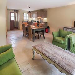 2 Bedroom Lovely Home In Saint-Laurent-De-La-Ca