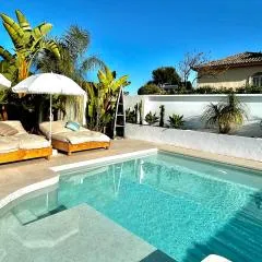 Casa Duende, Estepona, Private beach house with heated pool
