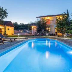 Ferienhaus mit Privatpool für 7 Personen ca 130 qm in Koprivno, Dalmatien Dalmatinisches Hinterland