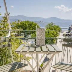Platon Central Apartment