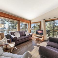 Tahoe Vista Retreat with Lake View Walk to beach
