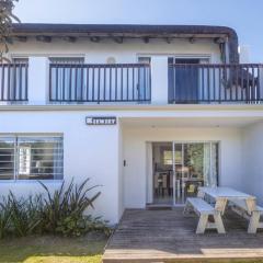 Compact & Comfortable in the Cape St Francis Resort