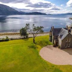 Ardrhu House Fort William - Serviced Luxury Scots Baronial Country House