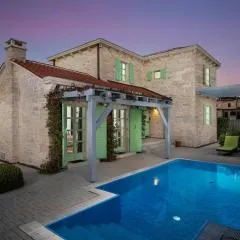 Ferienhaus mit Privatpool für 8 Personen ca 140 qm in Ližnjan, Istrien Südküste von Istrien