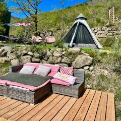 Tipi sous les étoiles service petit déjeuner et dîner