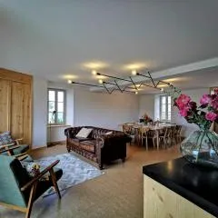 Gîte de Charme en Forêt: Nature, Confort, et Intimité Proche de Lyon et Clermont-Ferrand - FR-1-582-356