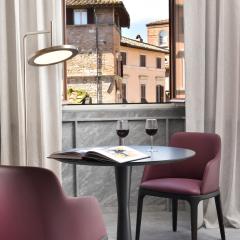 Locanda della Posta, The Bank