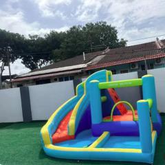 Kulai landed corner lot+kids pool+ mini waterpark