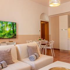 La ringhiera fiorita - 102 by Houset