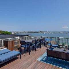 Renovated Oceanfront Penthouse