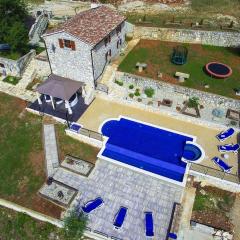 Beautiful stone Villa with private pool near Rabac
