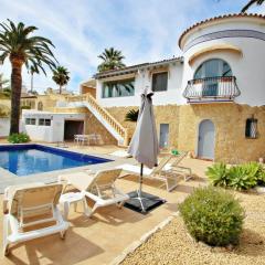 Golondrina - panoramic hillside holiday house in Moraira